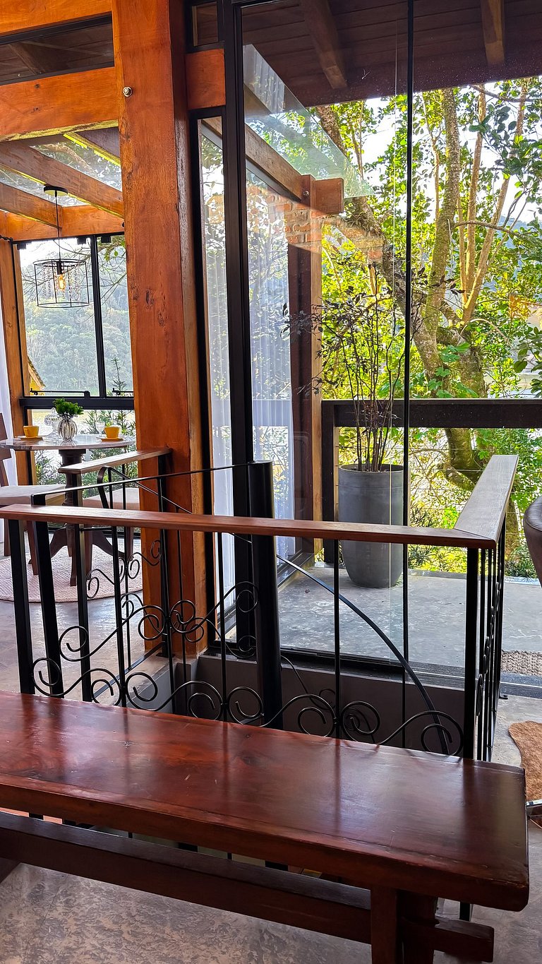 Cabana de Judá | Hidro, lareira e imersão