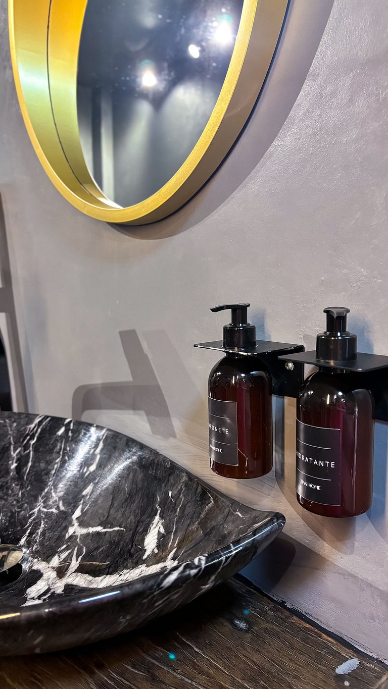 Cabana de Judá | Hidro, lareira e imersão