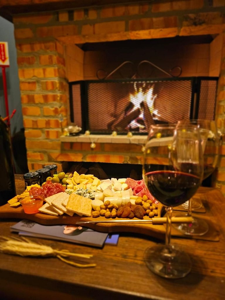 Cabana da Pedra | Hidro, rede suspensa e lareira