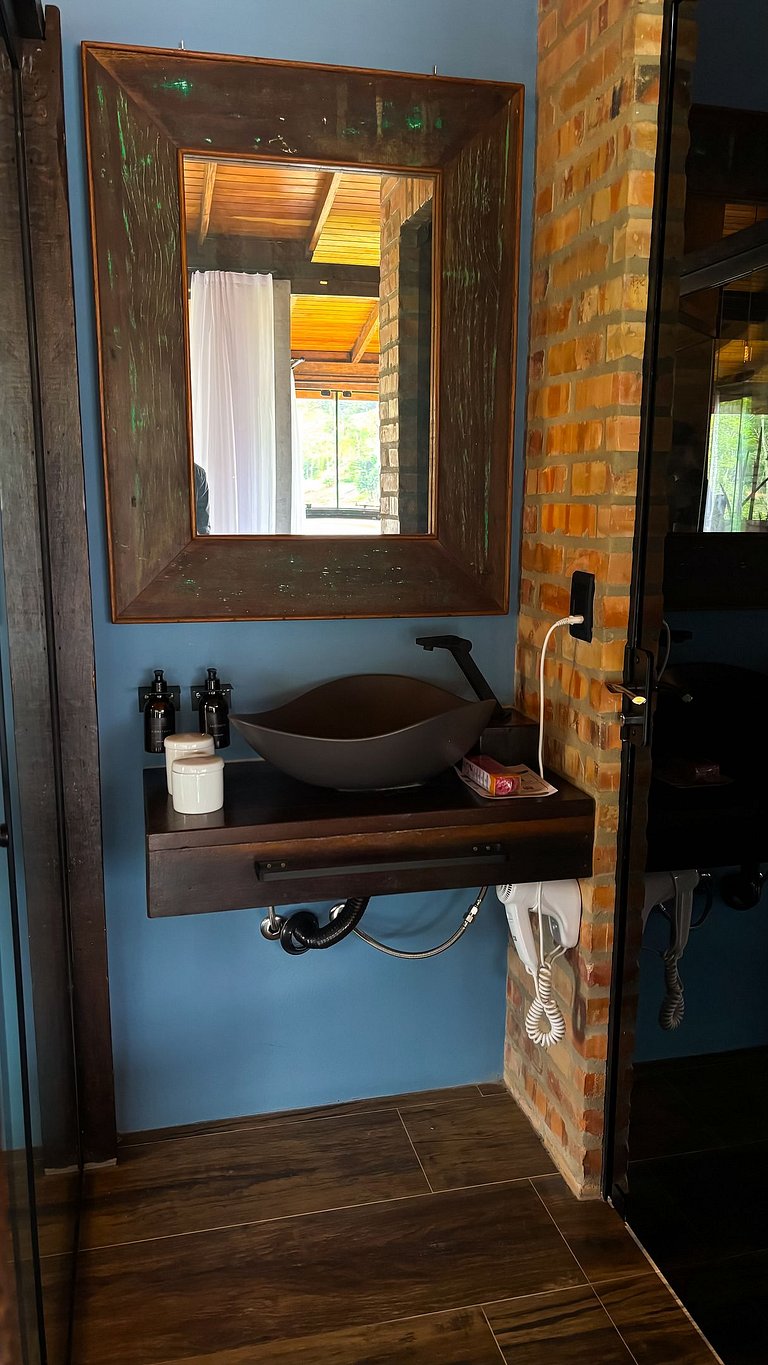 Cabana da Pedra | Hidro, rede suspensa e lareira