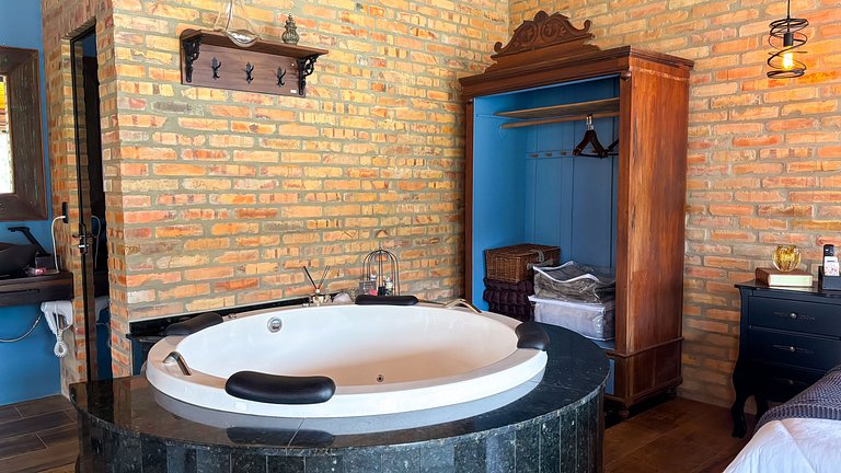 Cabana da Pedra | Hidro, rede suspensa e lareira