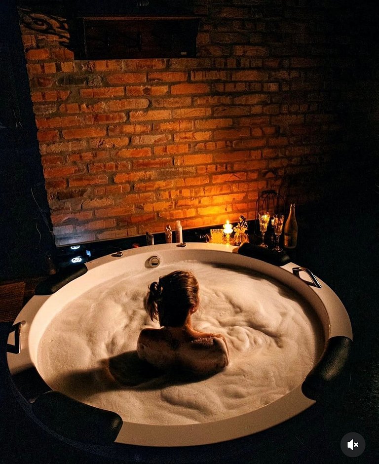 Cabana da Pedra | Hidro, rede suspensa e lareira