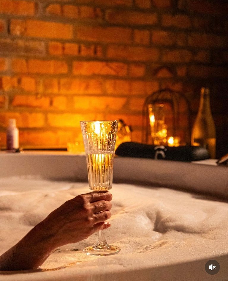 Cabana da Pedra | Hidro, rede suspensa e lareira