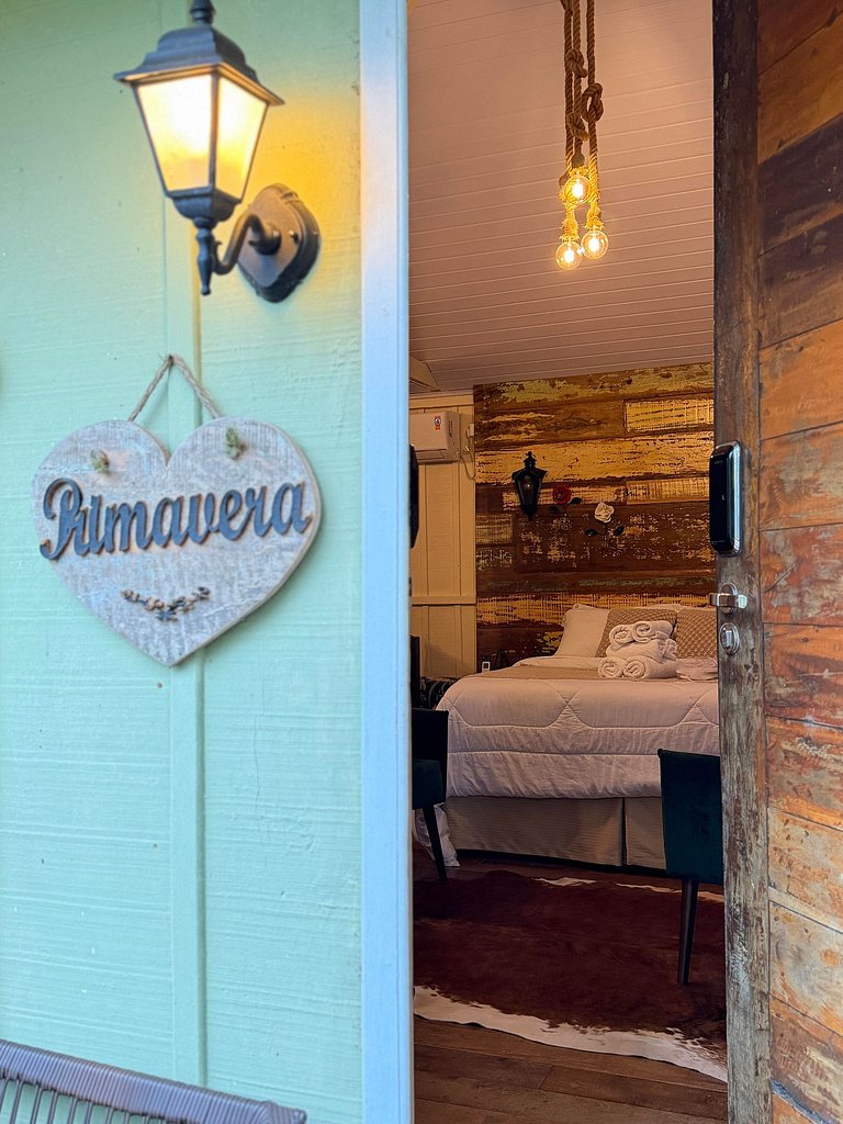 Cabana Primavera | Hidro, lareira e intimista