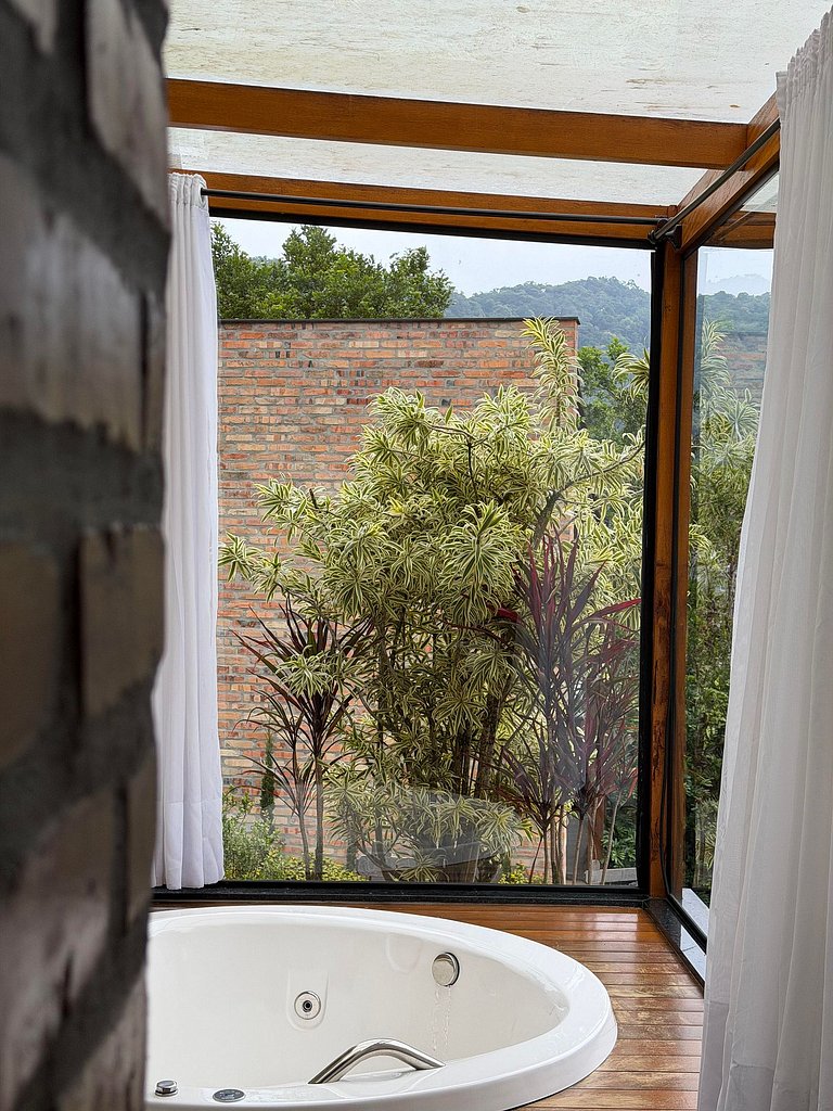 Cabana Primavera | Hidro, lareira e intimista