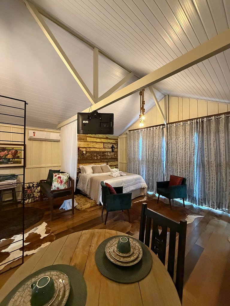 Cabana Primavera | Hidro, lareira e intimista