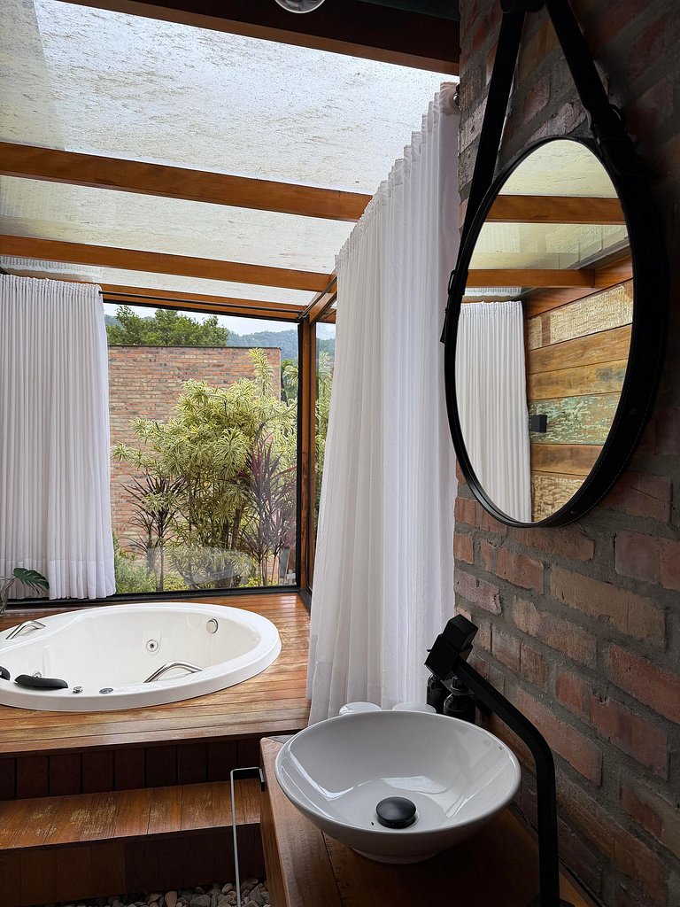 Cabana Primavera | Hidro, lareira e intimista