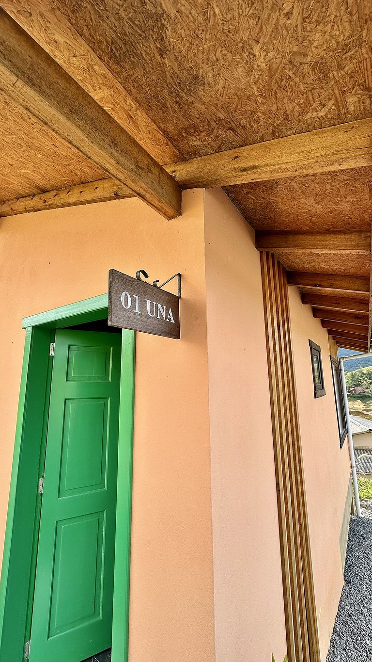 Chalé Una | Para casais | Hidro com vista barragem