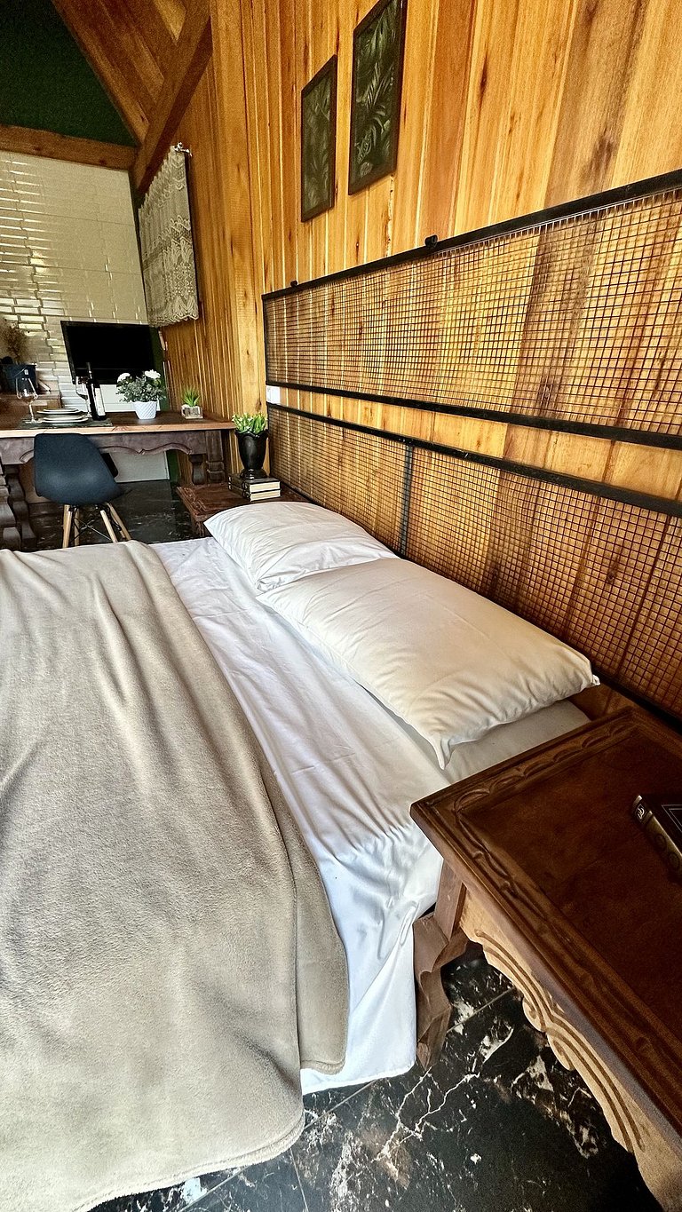 Chalé Una | Para casais | Hidro com vista barragem